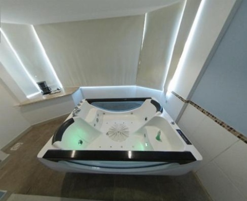 Emirates Hotel & Suites image 23