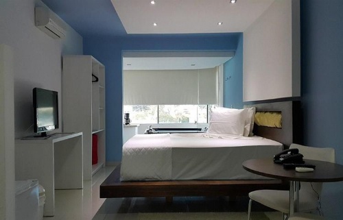 Emirates Hotel & Suites image 6